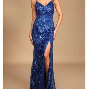 LULUS PROM GOWN - NWT SIZE L - BLUE